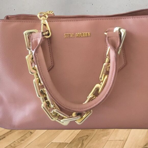 Steve Madden Pink Handbag with Gold Chain Cross Body EUC Barbie Barbiecore - Picture 4 of 6
